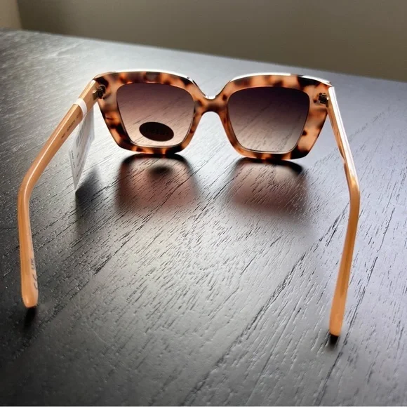 NWT Fossil Tortoise Shell 50mm Cat Eye Sunglasses
